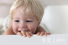 ���裬4�����{�����ļҾ��[��