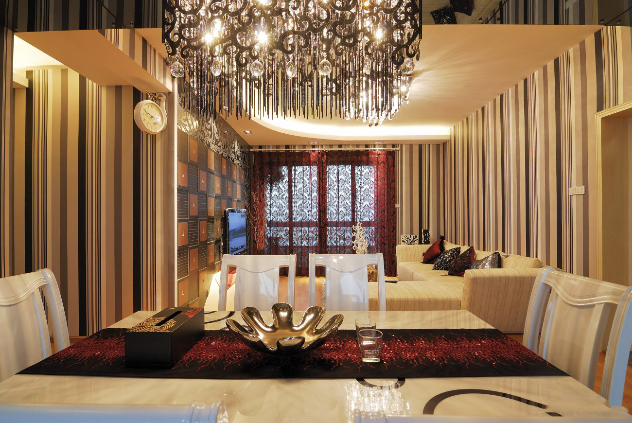 ���ӱ��،����������׌�����Ķ��첻̫��