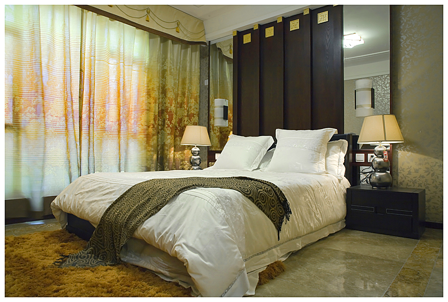 �����b���м��p�e����